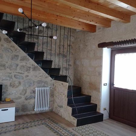 Casa Vacanze Borgo Gulini Da Anna Petralia Soprana Exteriér fotografie