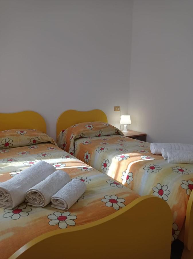 Casa Vacanze Borgo Gulini Da Anna Petralia Soprana Exteriér fotografie